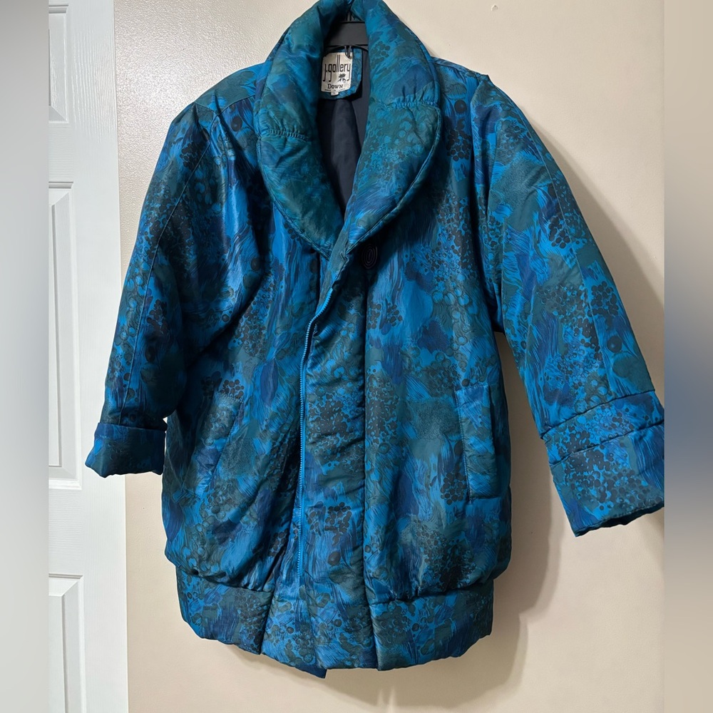 Vintage puffer jacket